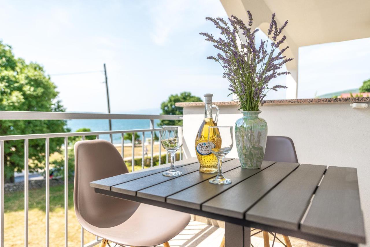 Apartmani Dupor Gornji Karin Dış mekan fotoğraf