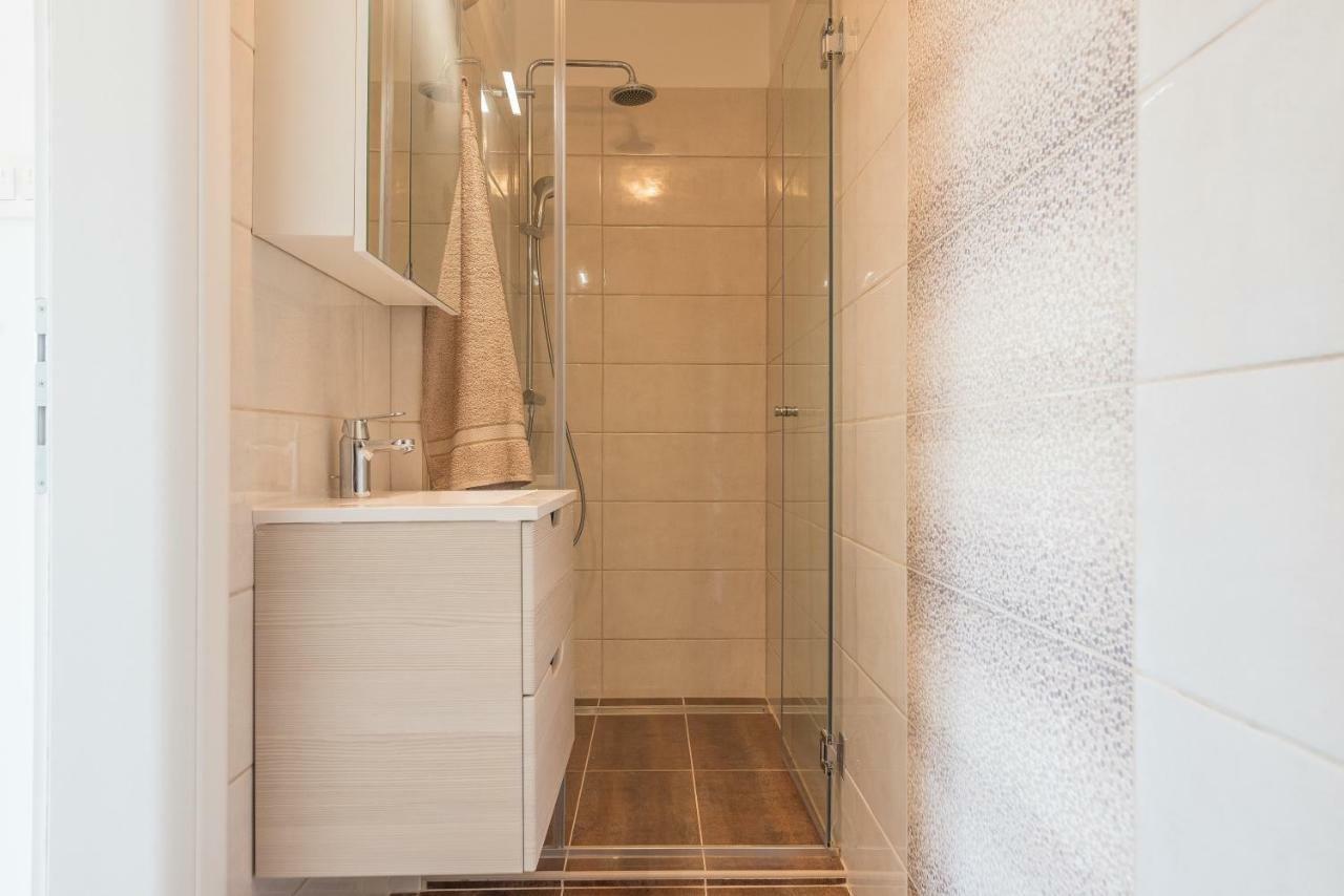 Apartmani Dupor Gornji Karin Dış mekan fotoğraf