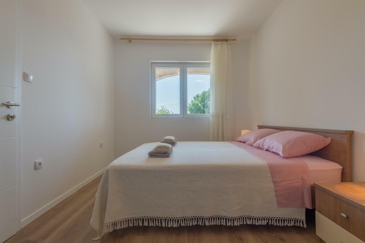 Apartmani Dupor Gornji Karin Dış mekan fotoğraf
