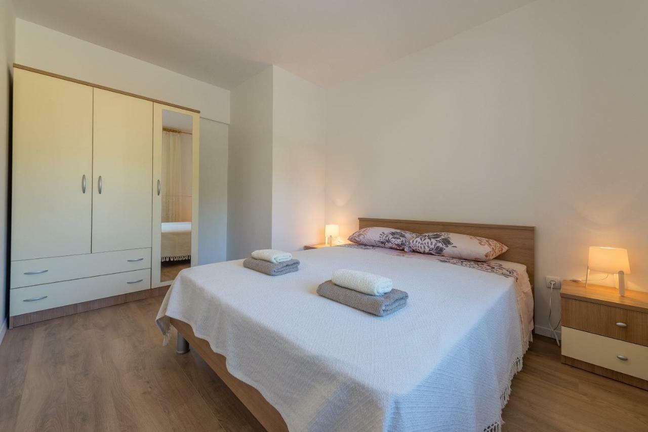 Apartmani Dupor Gornji Karin Dış mekan fotoğraf