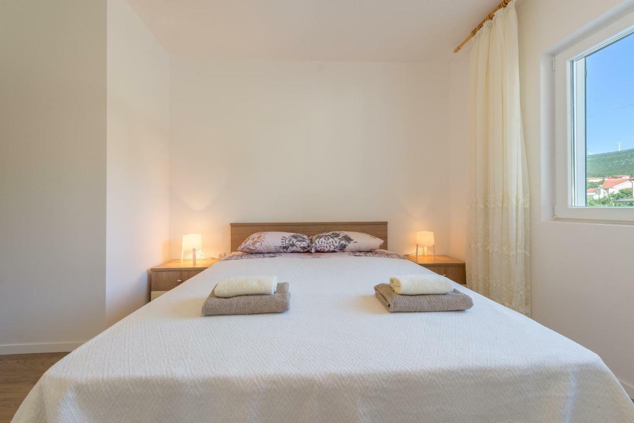 Apartmani Dupor Gornji Karin Dış mekan fotoğraf