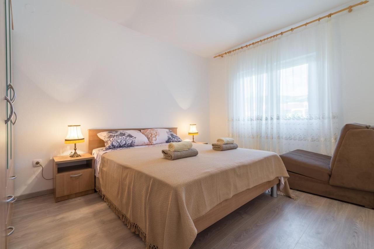 Apartmani Dupor Gornji Karin Dış mekan fotoğraf