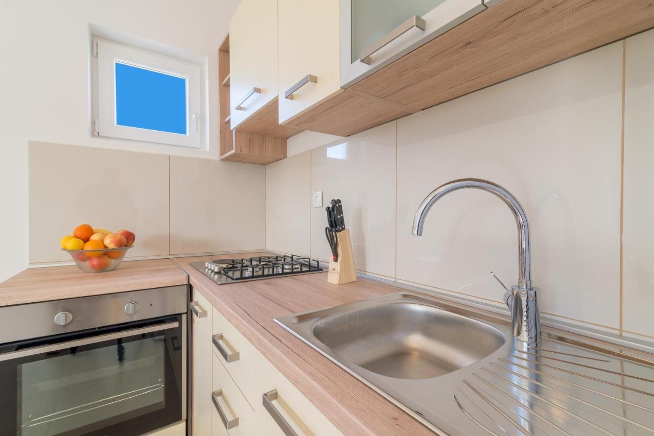 Apartmani Dupor Gornji Karin Dış mekan fotoğraf